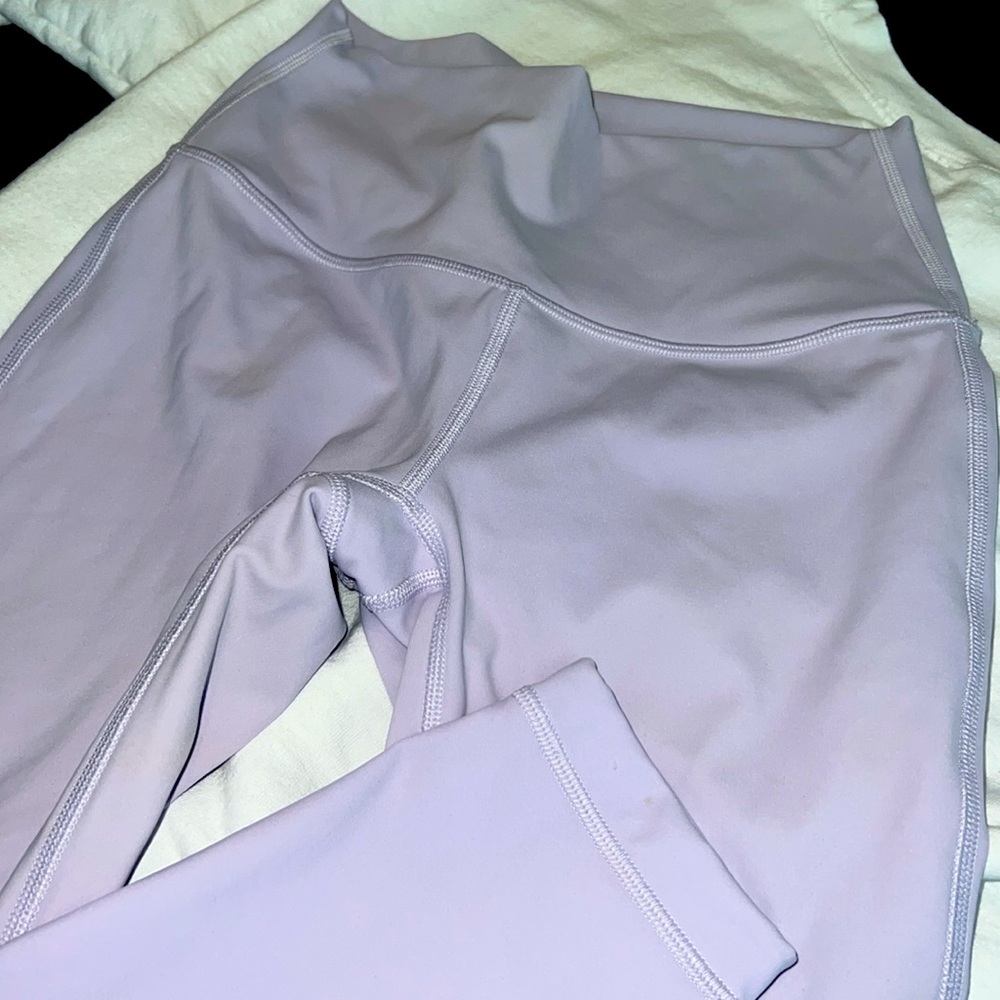 Women’s size 4 Lululemon high waist leggings